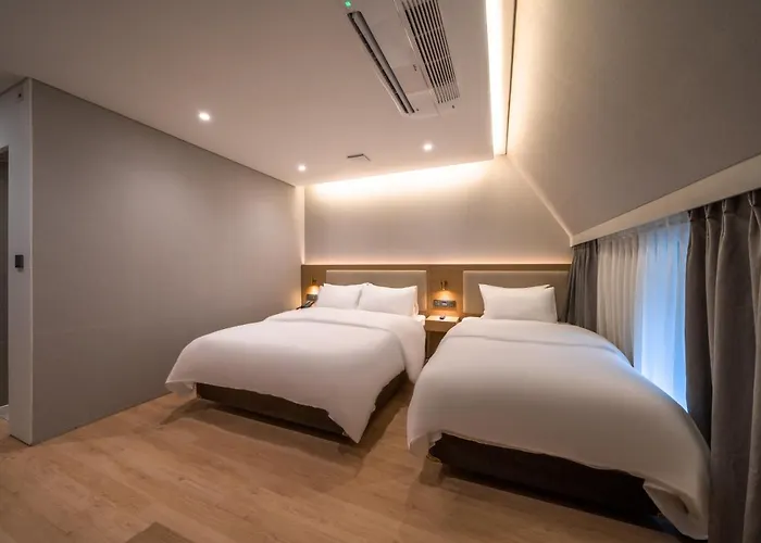 Comfort Yeouido Hotel 3*