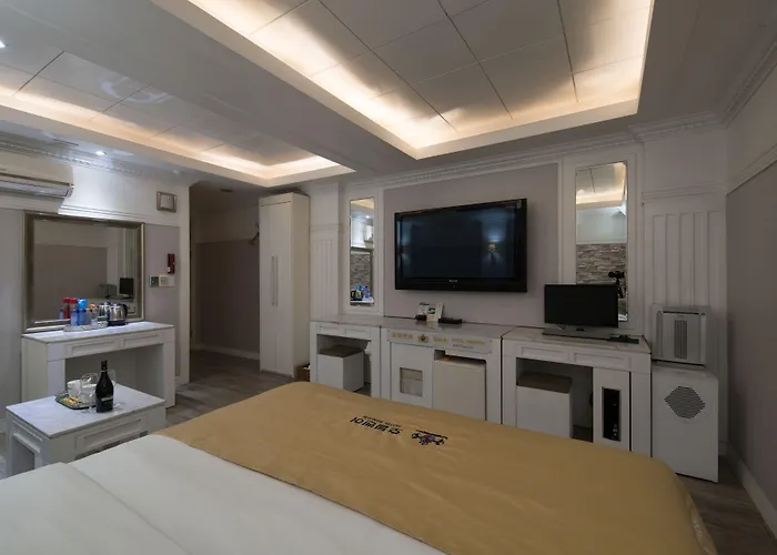 Hotel Comfort Yeouido